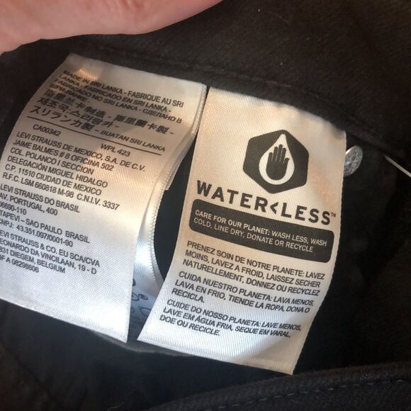 NWT Levi’s 721 High Rise Skinny distressed Black Jeans - Picture 7 of 13